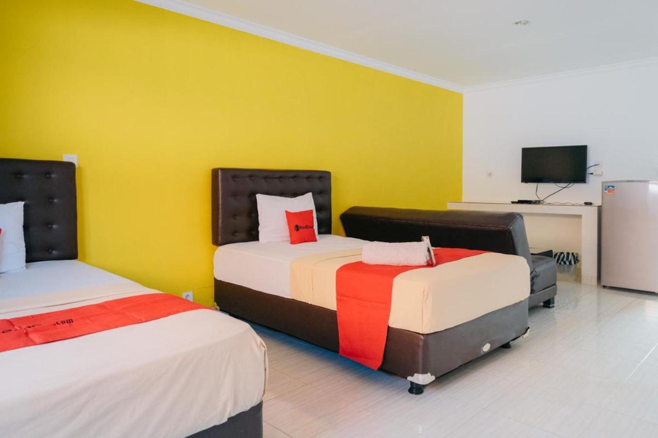 Reddoorz At Kawaii Apartment Jimbaran Balian 外观 照片